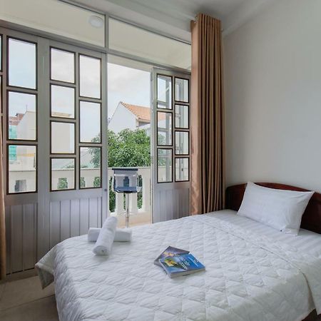 Vinlegend Hotel Нячанг Екстер'єр фото